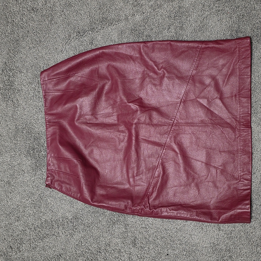 Ann Taylor Loft Burgundy 100% Leather Skirt Size 14 - Picture 2 of 5